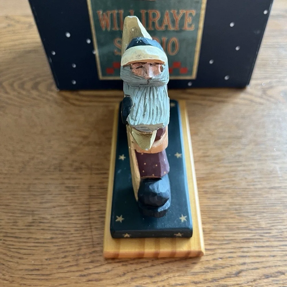 Williraye Studio Snowman Star Blue Bird Figurine 1998 Coyne's & Company WW2242